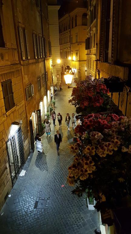 Palazzo Del Duca Piazza Navona Guest House โรม ภายนอก รูปภาพ